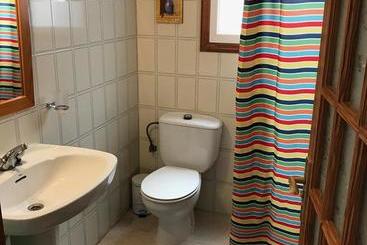 Red Star Surf   Hostel