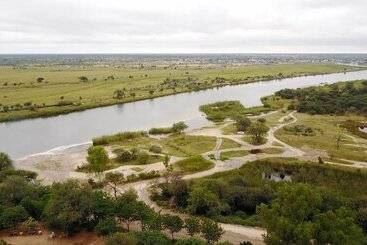 فندق Tambuti Lodge