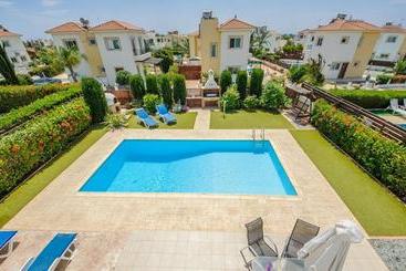 Ayia Napa Holiday Villa 036