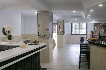 客栈 Playa Sol Costa Brava