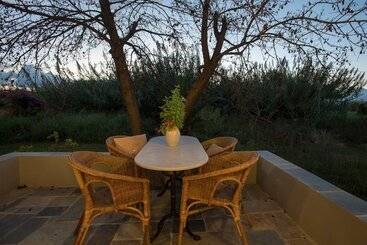 בית מלון כפרי Proimos Apartments