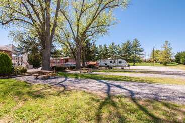 호텔 Rodeway Inn & Suites Charles Town, Wv