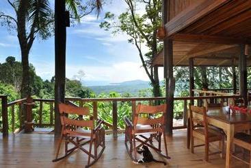 استراحتگاه Samasati Retreat And Rainforest Sanctuary