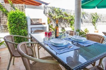 Villa Hector