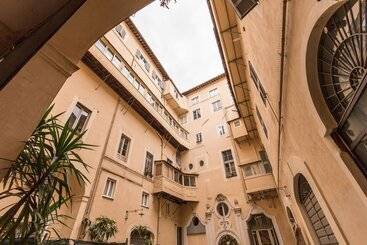 آپارتمان Your Suite Rome