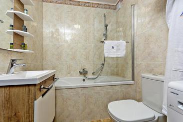 Aparthotel Adeo
