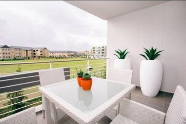 דירות לתיירים Apartments On Century