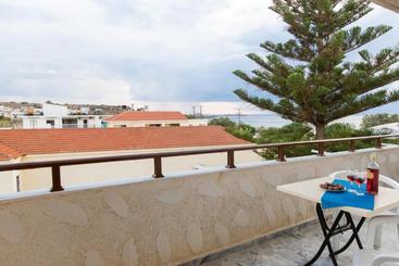 관광객 아파트 Filoxenia Apartments 2