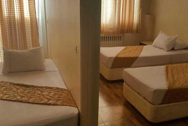 Pars Apartment Hotel