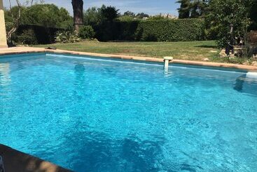 مبيت وإفطار La Pelicane