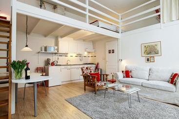 تختخواب و صبحانه Studio Boom Apartment