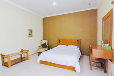 Отель Bandara Asri