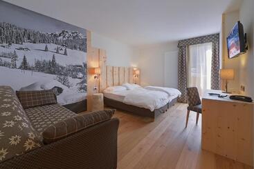 Отель Chalet Degli Angeli