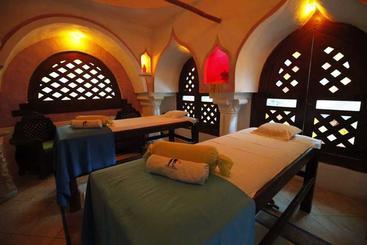 هتل Kashama Eco Resort & Spa