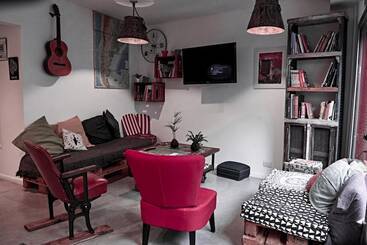 Malevo Murana Hostel