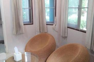 Petch Rim Tan Resort