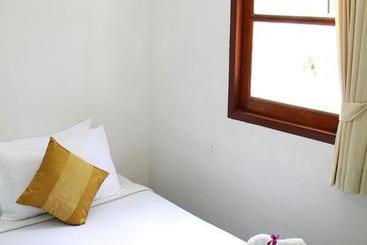 Petch Rim Tan Resort