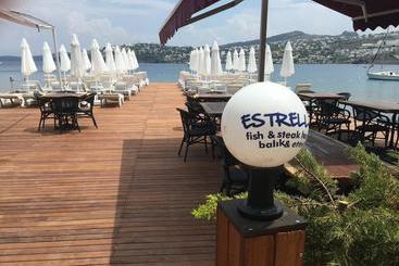 مبيت وإفطار Estrella Beach