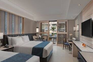 בית מלון כפרי Henann Palm Beach Resort