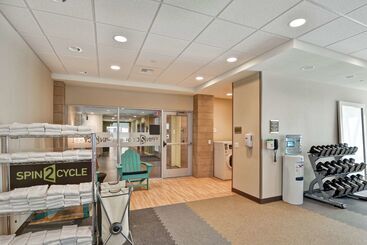 هتل Home2 Suites By Hilton Helena