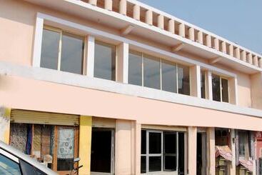 酒店 Princess Khajuraho