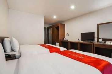 Hotel Ramada Encore Pyeongtaek