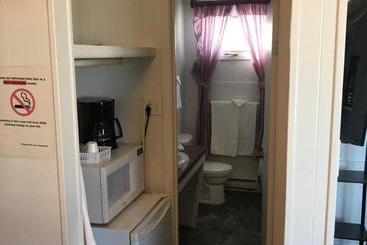 New Country Motel