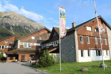 هاستل Juhui Lenzerheide