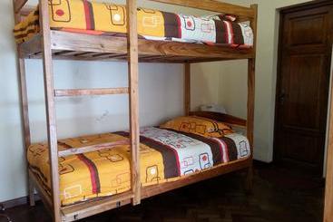 Villa Oropeza Hostel