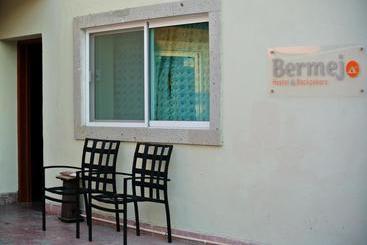 Bermejo Hostel & Backpackers