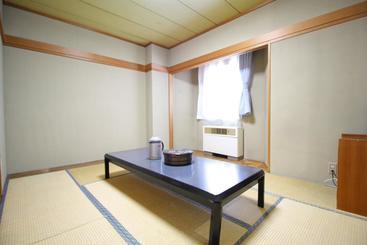 هتل Green Tohoku