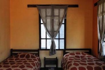 هتل La Posada Colonial