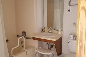 リゾートホテル Square Rigger Lodge