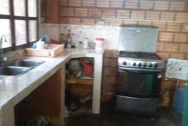 تختخواب و صبحانه Amazonia Guest House