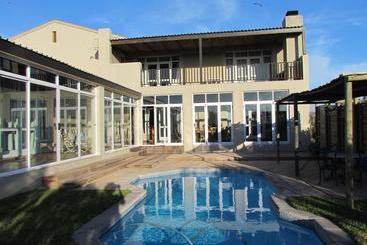 ベッドアンドブレックファースト Golfer's Retreat