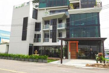 تختخواب و صبحانه Wandao