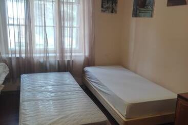 Пансион Lusin Hyuratun