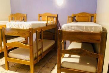Dom Alberto Hostel