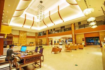 هتل Xishuangbanna Yajule City Golf