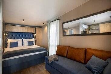 酒店 Punto Blu Valamar Camping Village