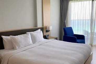 The Western Seaview Cam Ranh Condotel