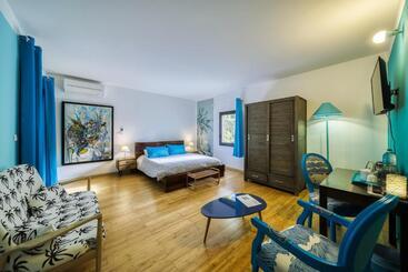 مبيت وإفطار Poivre Et Citronnelle