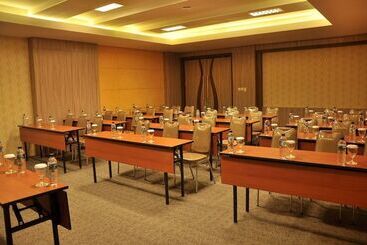 酒店 Ascent Premiere Pasuruan