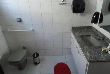 Casa Beatles Hostel Bauru