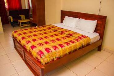 ホテル Jinja City