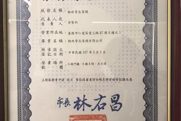 هاستل Light Inn