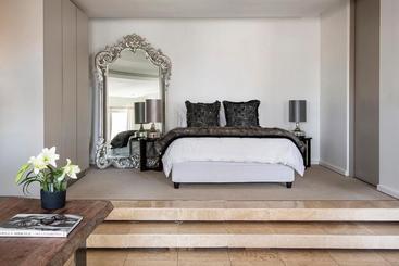 هتل The Franklin Loft Apartments Johannesburg