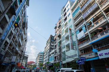 The Lodge Yangon Hostel