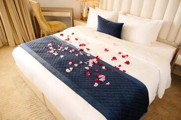 هتل Lumiere Des Etoile