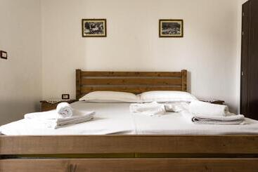 Maya Hostel Berat